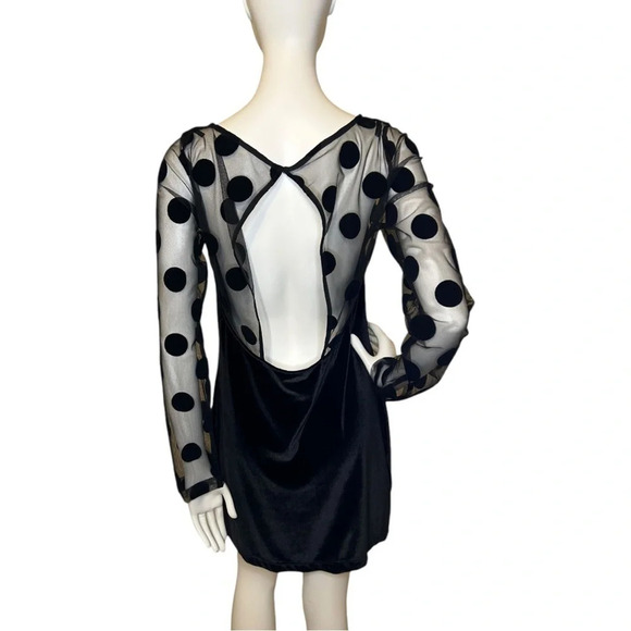 BCBGeneration Women’s Black Velvet Polka Dot Long Sleeve Dress NWT Small - Picture 2 of 9